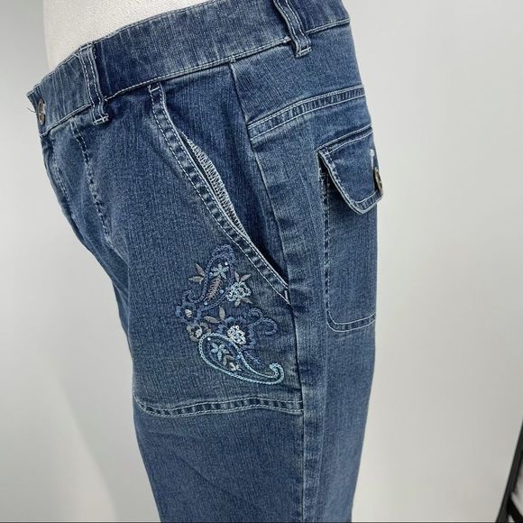 Erica embellished blue crop jeans - Picture 8 of 14